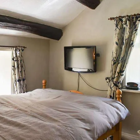 Red Squirrel Haven 2br House - Sleeps 4 - Parking Hawes