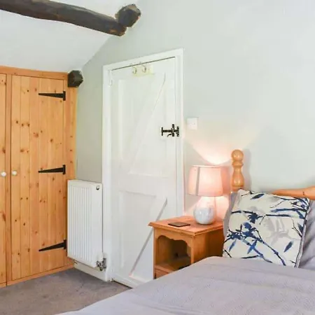Tatil Evi Red Squirrel Haven 2br House - Sleeps 4 - Parking Hawes
